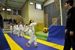 2011 - Compétition enfants à Mauguio en mars - coup de pied en hauteur n15